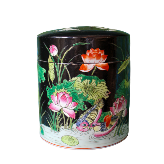 Large Chinoiserie Ginger Jar