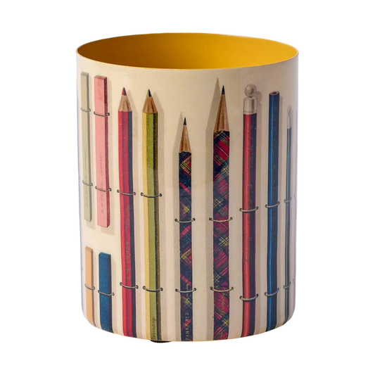 Enamel Everything Pot - Vintage Pencils & Chalks