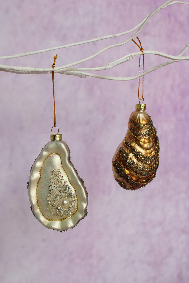 Oyster with Pearl Ornament