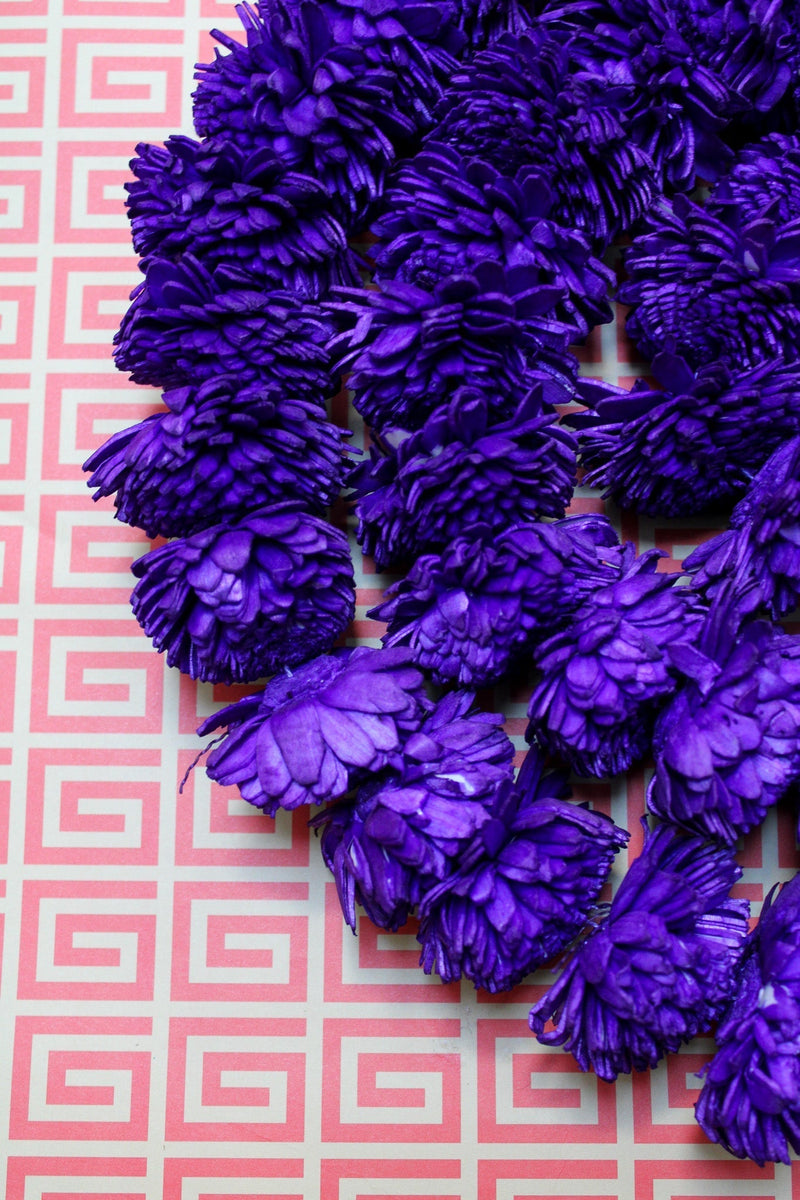 Solawood Flower Garland with Bird Tassel Detail - Yellow & Pink