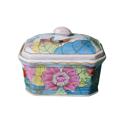 1960s Porcelain Chinoiserie Tobacco Leaf Lidded Box