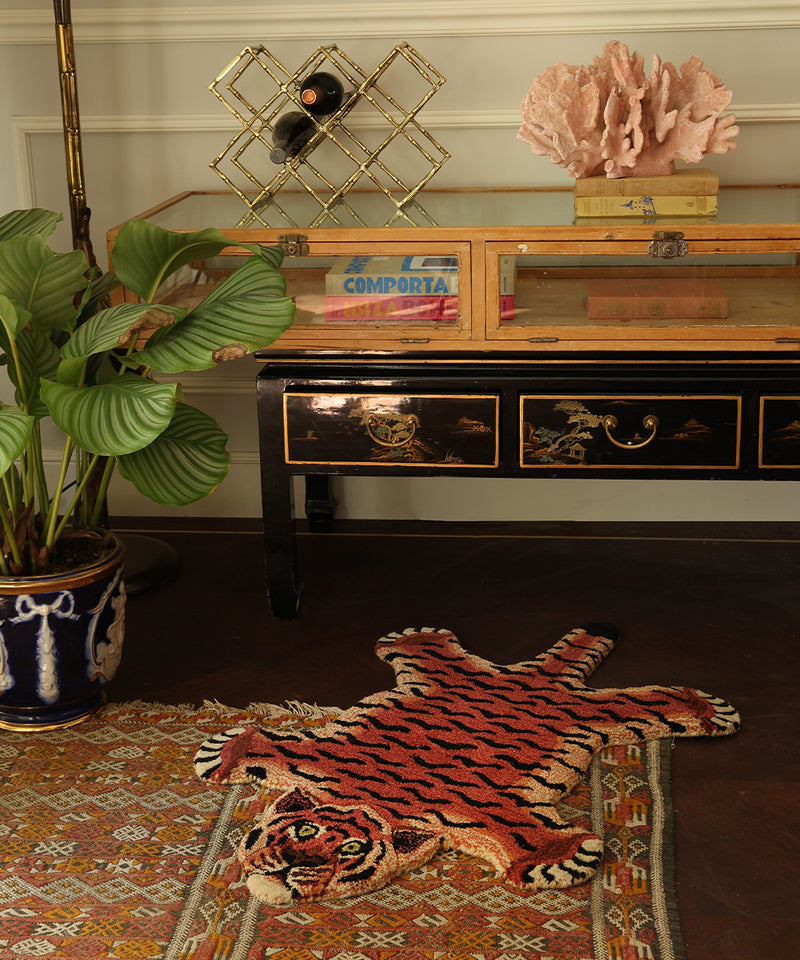 Tula Wise Tiger Rug