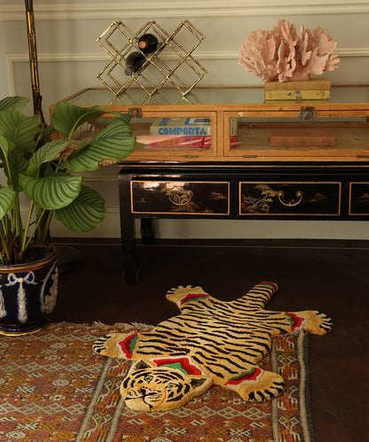 Babul Bombay Tiger Rug